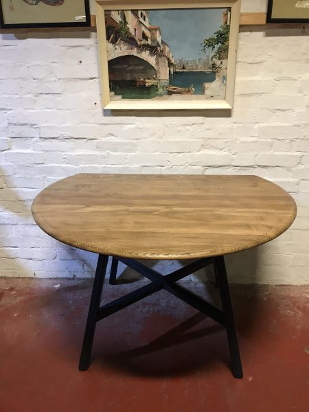 1980s Ercol Elm & Beech Windsor 377 Drop Leaf Dining Table