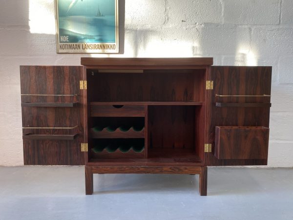 Bohannon rosewood bar deals cabinet