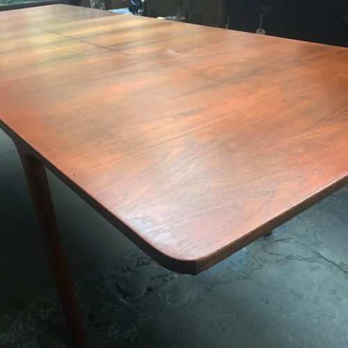 Mid Century Vintage McINTOSH T3 TEAK Extending Dining Table