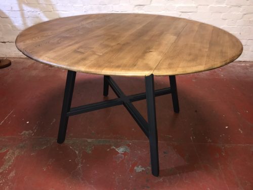 1980s Ercol Elm & Beech Windsor 377 Drop Leaf Dining Table