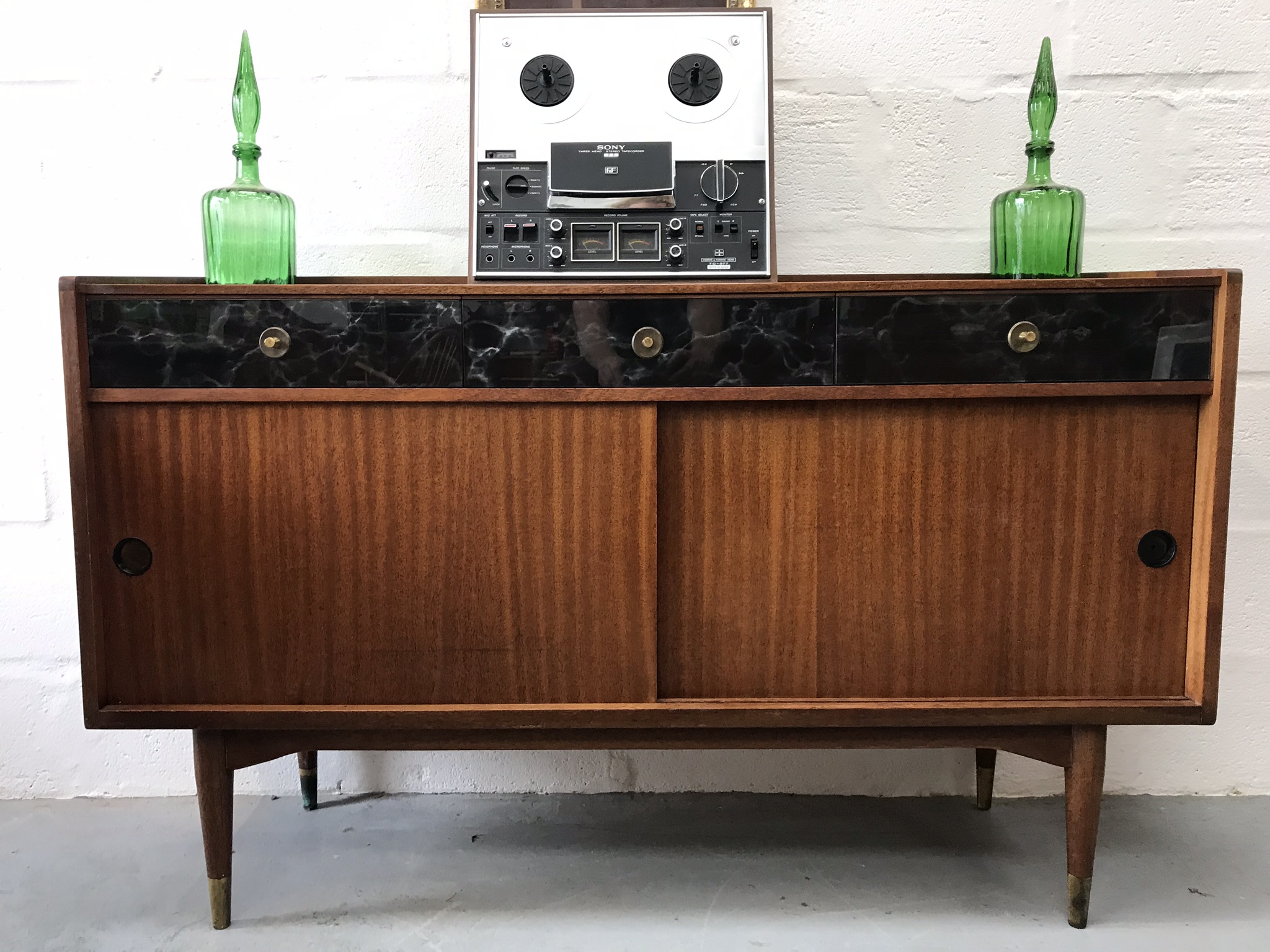 Rare Mid Century 1950s Sideboard / Drinks Cabinet
