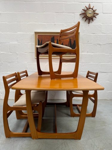 Retro Vintage PORTWOOD Dining Table & 4 Chairs 