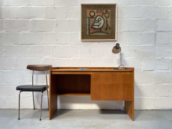 Vintage / Retro Meredew Desk / Dressing Table