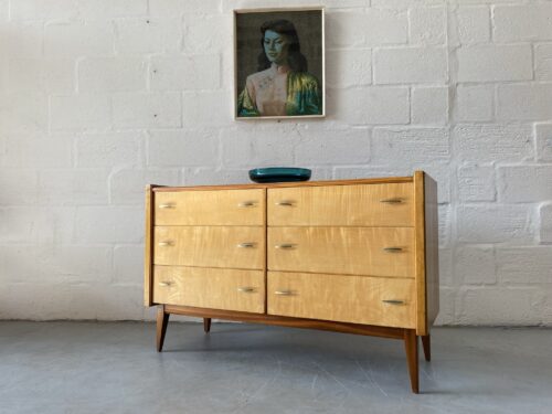 1950s Mid Century Walnut Chest of Drawers by Alfred Cox