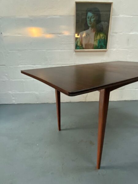 Richard Hornby For Fyne Ladye Furniture Dining Table & 5 Chairs