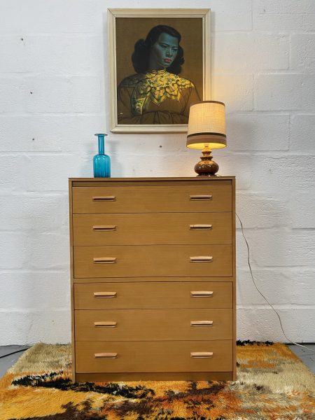 Retro Oak Veneer Chest of Drawers