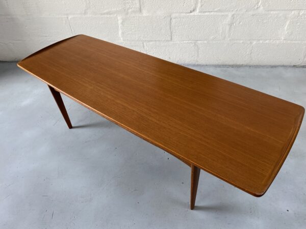Vintage Fd503 Coffee Table by Tove & Edvard Kindt Larsen For France & Søn