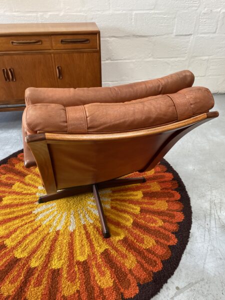 Vintage 1960s Swedish Leather Swivel Chair by Göte Möbler