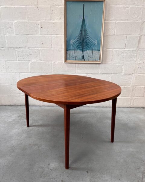 Mid Century Troeds 'Malta' Round Dining Table By Nils Jonsson