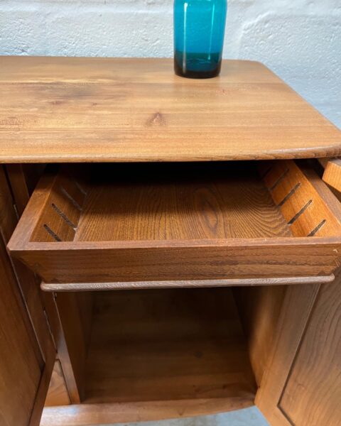 Early Vintage Mid Century Ercol Sideboard 467