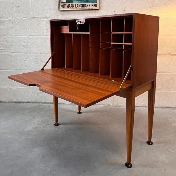 1958 Heal's 'Music Box'