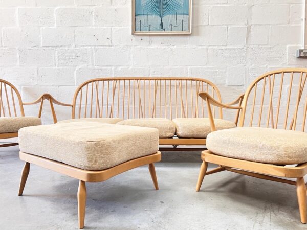 Vintage Ercol Windsor Living Room Suite