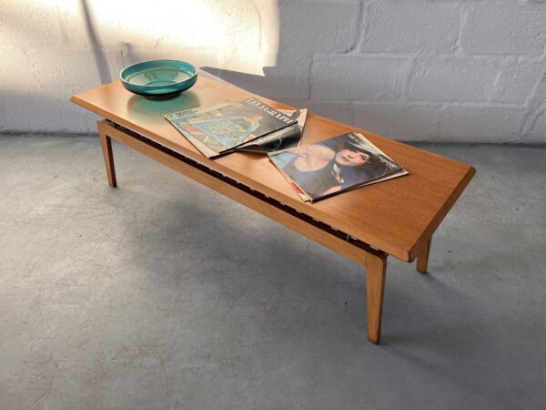 1960s Mid Century Floating Top Coffee Table with Slatted Magazine Rack 