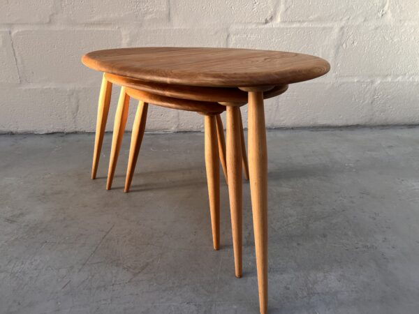 Vintage Mid Century Blonde Set of Ercol ‘Pebble’ Nest of Tables
