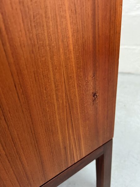 Mid Century REFF For Knoll Chest of Drawers / Dresser 