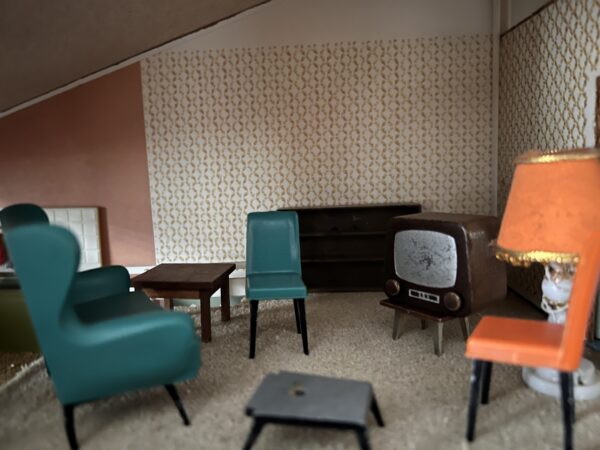 Vintage 1970s My First Home - Oak Leaf Dolls House 