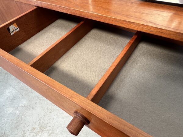 Vintage 1960s Avalon Long Sideboard