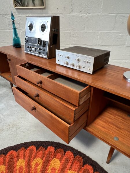 Vintage 1960s Avalon Long Sideboard 