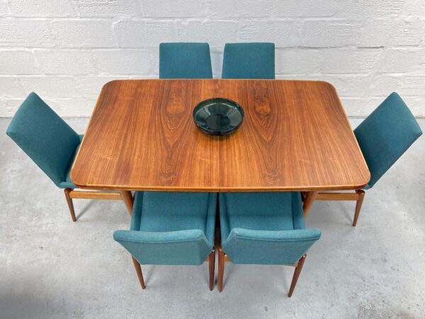 Vintage Archie Shine 'Hamilton' Range Dining Table and 6 Chairs