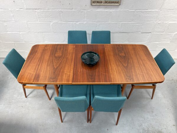 Vintage Archie Shine 'Hamilton' Range Dining Table and 6 Chairs