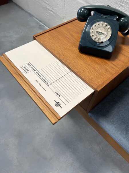 Retro Chippy Telephone Hall Table with Seat 