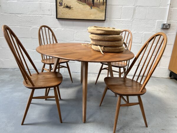 Blue Label ERCOL Windsor Drop Leaf Table & 4 Matching Quaker Chairs