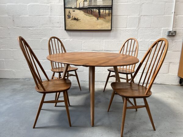 Blue Label ERCOL Windsor Drop Leaf Table & 4 Matching Quaker Chairs