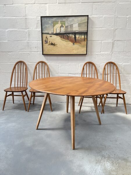 Blue Label ERCOL Windsor Drop Leaf Table & 4 Matching Quaker Chairs