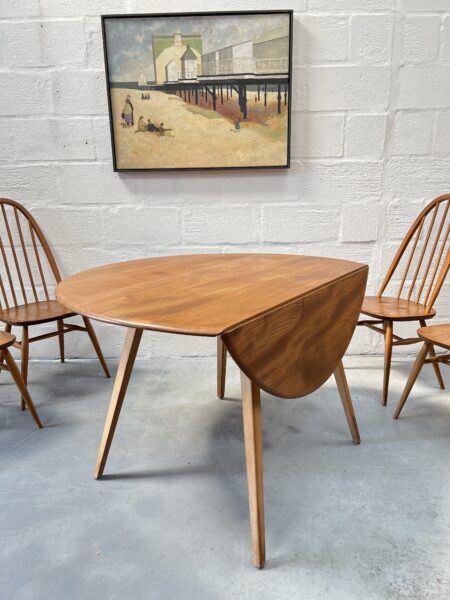 Blue Label ERCOL Windsor Drop Leaf Table & 4 Matching Quaker Chairs