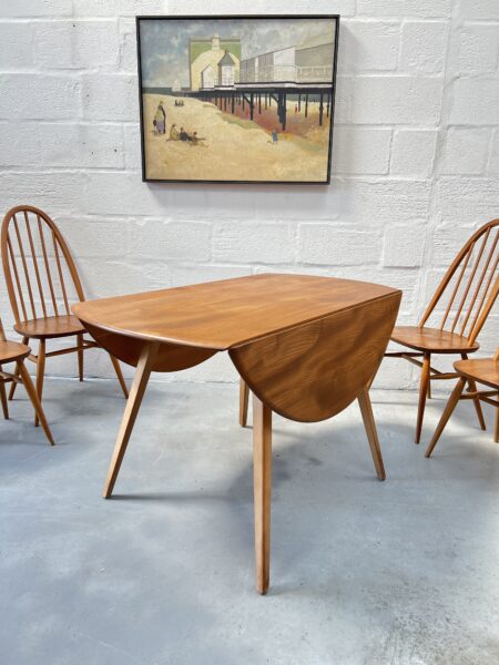 Blue Label ERCOL Windsor Drop Leaf Table & 4 Matching Quaker Chairs