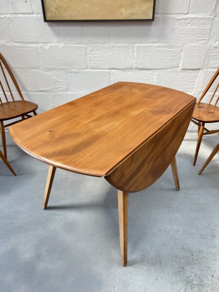 Blue Label ERCOL Windsor Drop Leaf Table & 4 Matching Quaker Chairs