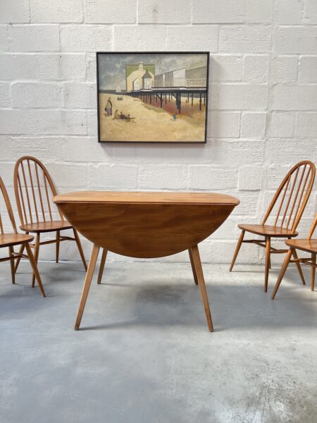 Blue Label ERCOL Windsor Drop Leaf Table & 4 Matching Quaker Chairs