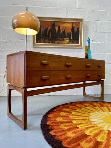 Mid Century 1960s G Plan 'Quadrille' Dressing Chest 