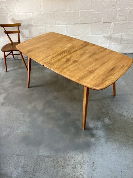 Vintage Ercol Grand Windsor / Plank Extending Dining Table