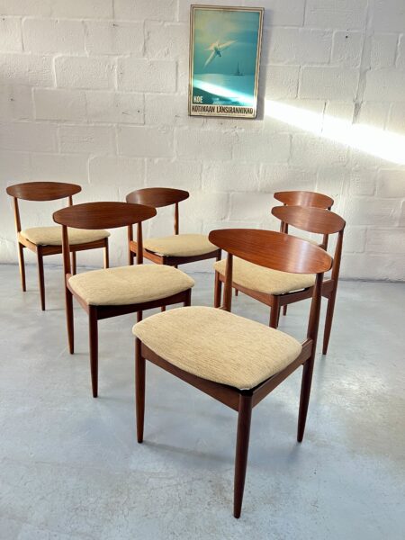 I.B. Kofod Larsen Danish Design G Plan Dining Table and Six Chairs