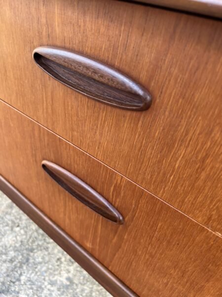 Vintage Teak Low Sideboard / Chest of Drawers