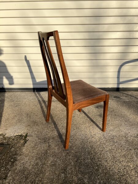 Vintage McIntosh Extending Dining Table & 6 Dining Chairs