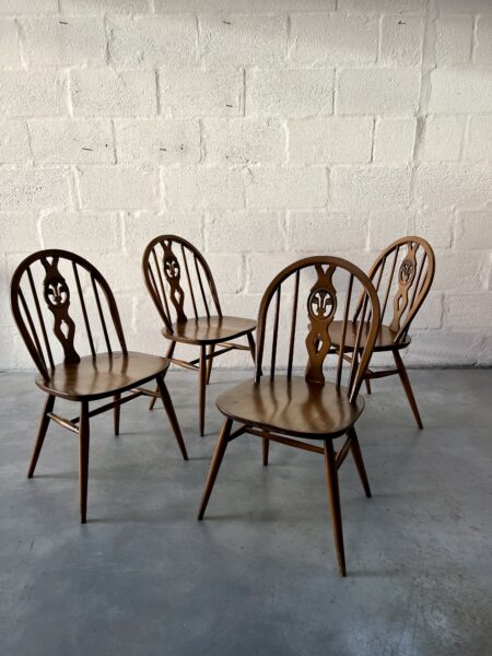 Vintage Ercol Model 610 Drop Leaf Sutherland Dining Table & 4 Chairs