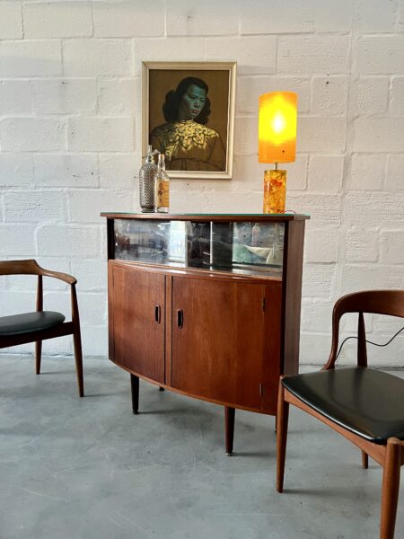 1960s Mid Century Teak Drinks / Cocktail Cabinet / Bar