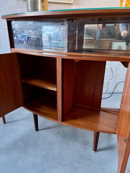 1960s Mid Century Teak Drinks / Cocktail Cabinet / Bar