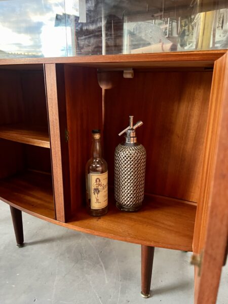 1960s Mid Century Teak Drinks / Cocktail Cabinet / Bar