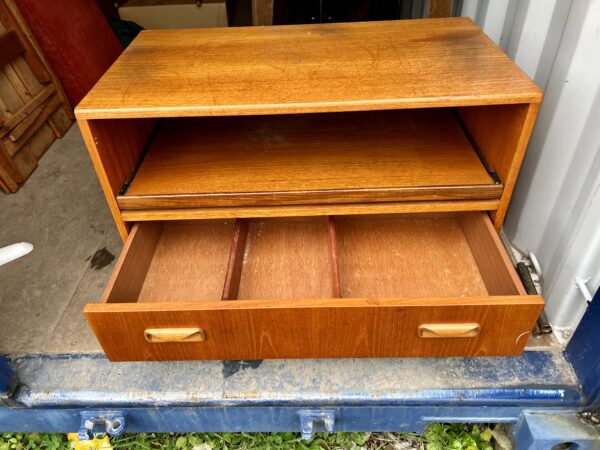 Classic 1970s Retro G Plan TV Unit