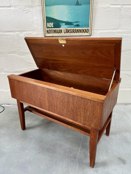 Vintage Scratch Built Teak Hifi / Media Stand