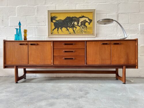 1960s Vintage Long Sideboard by William Lawerence