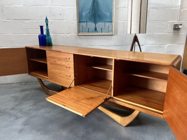 Mid-Century British Teak Sideboard by Beithcraft, 1960s