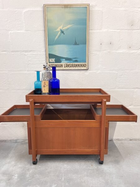 Vintage 1960s Teak Danish Drinks / Cocktail Trolley