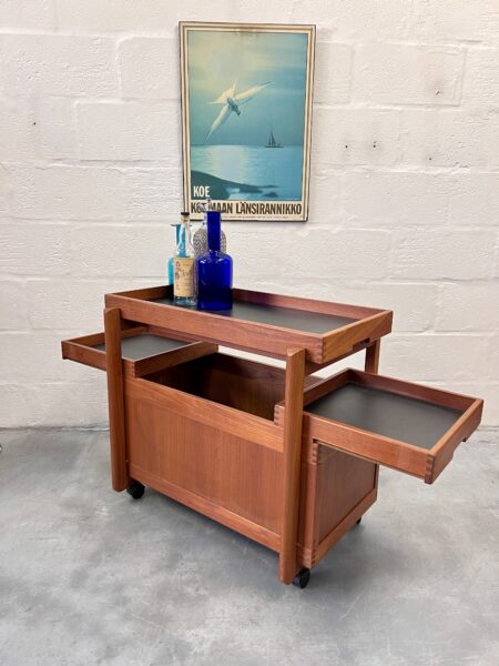 Vintage 1960s Teak Danish Drinks / Cocktail Trolley