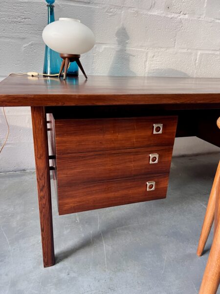 1960s Danish Rosewood Executive Office Desk by Arne Vodder for Sibast