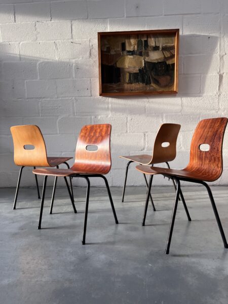 4 x  Q Stak Chairs Designed by Robin Day, 1954