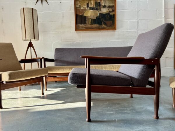 1960s Guy Rogers Manhattan Newly Refurbished Suite